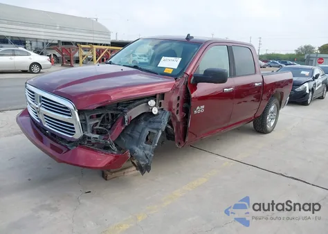 2016 Ram 1500 Big Horn z USA, uszkodzony, nr VIN 3C6RR7LT4GG250155